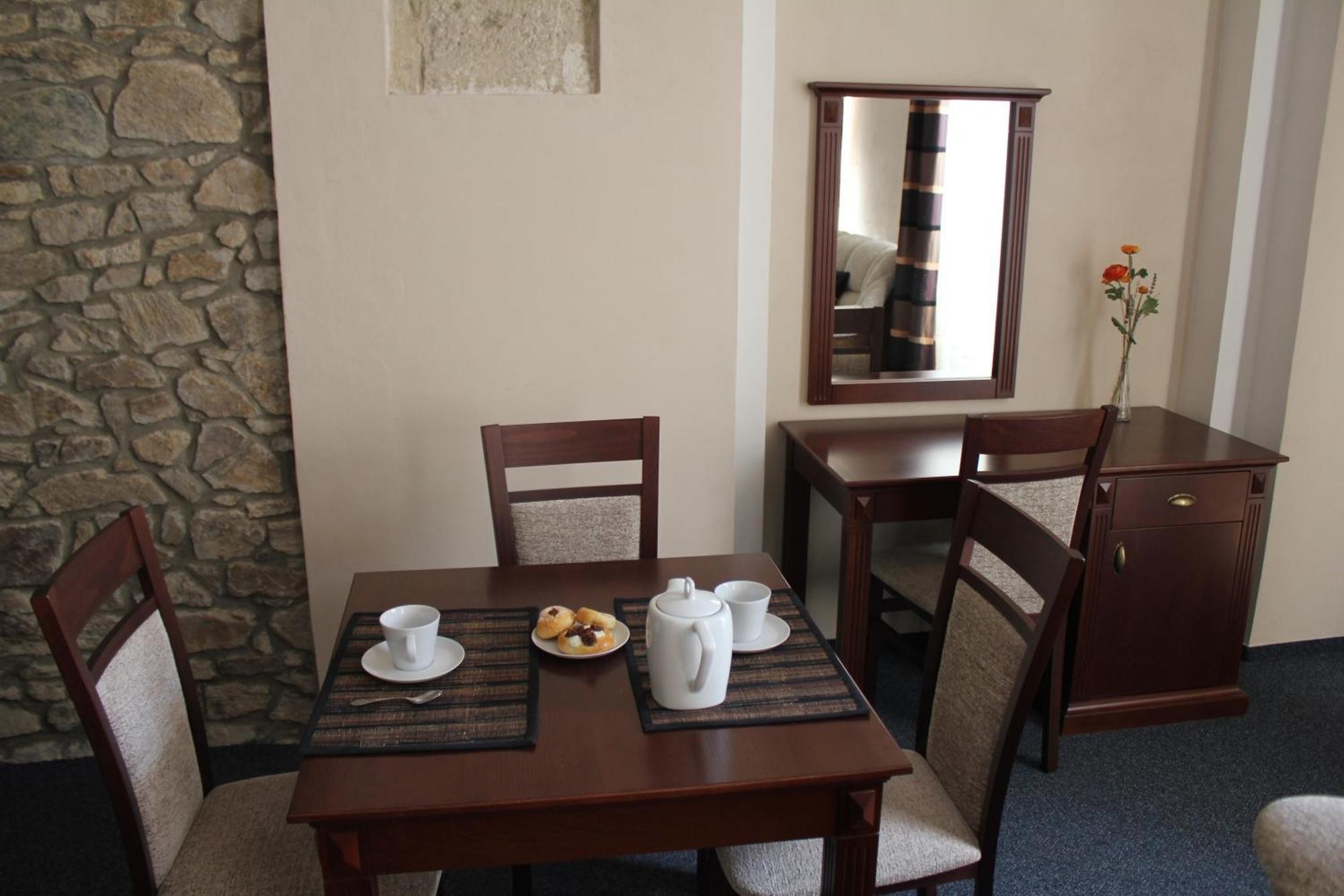 Penzion U Cisare Zikmunda Znojmo Room photo